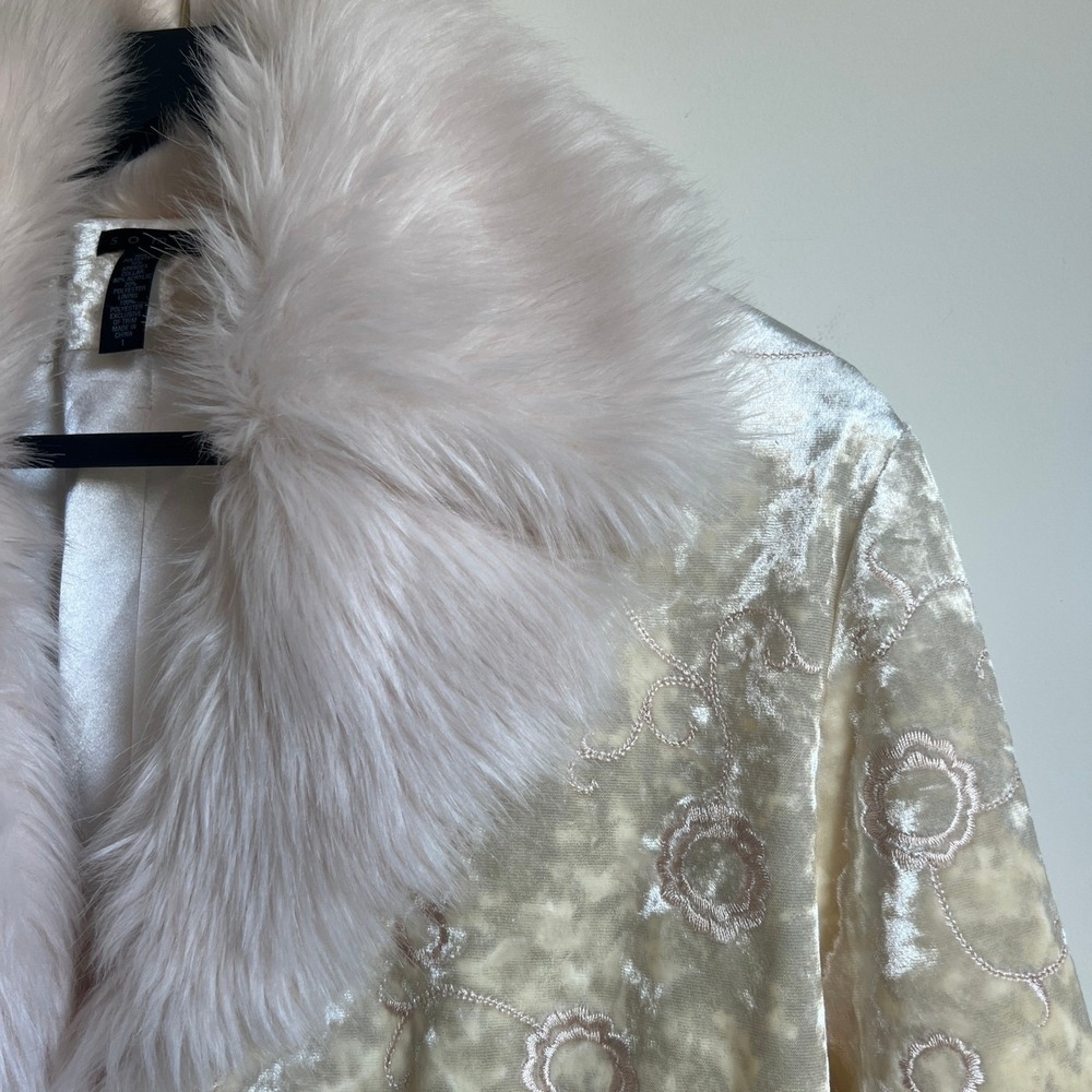 Y2k 2000s Velvet‎ floral Embroidered Faux Fur Collar Coat 70s Boho Glam Vibes - Picture 5 of 10